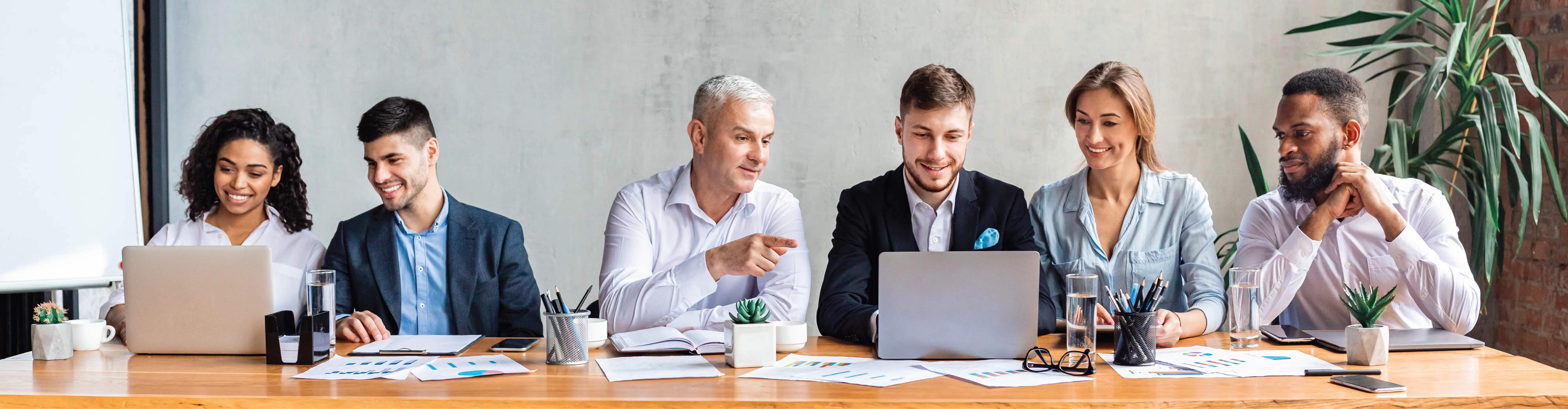 Best HRIS Software for Government Agencies (Top Tools)