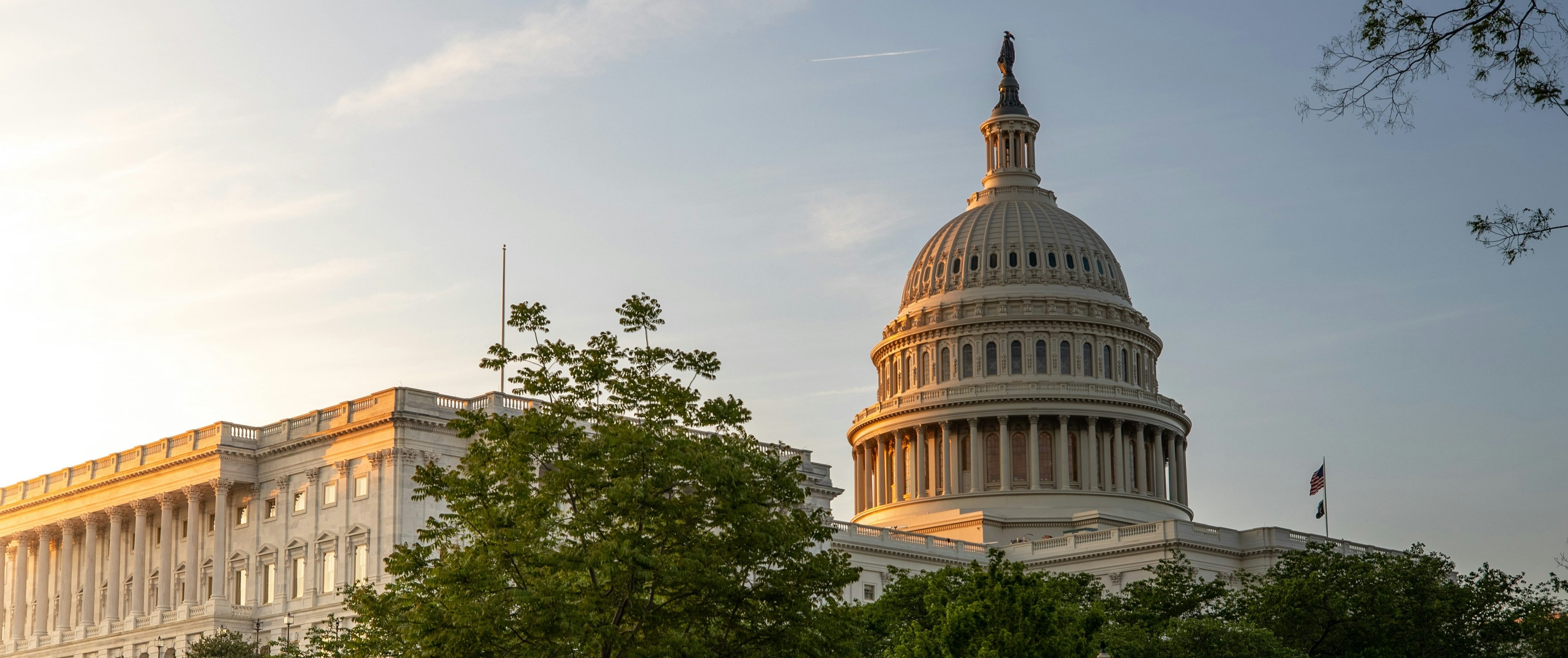 Federal Restructuring & Hiring Freeze: 7 Ways State & Local Governments Can Attract Qualified Federal Employees